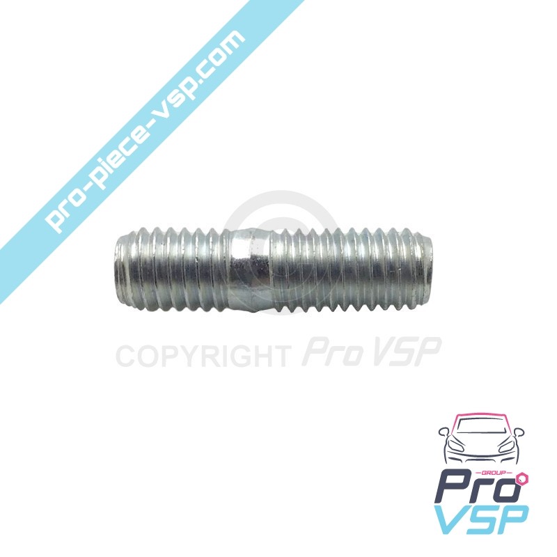 Gasoil pump mounting stud