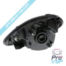 Right headlight (chrome bottom)