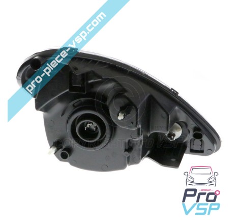 Left headlight (chrome bottom)