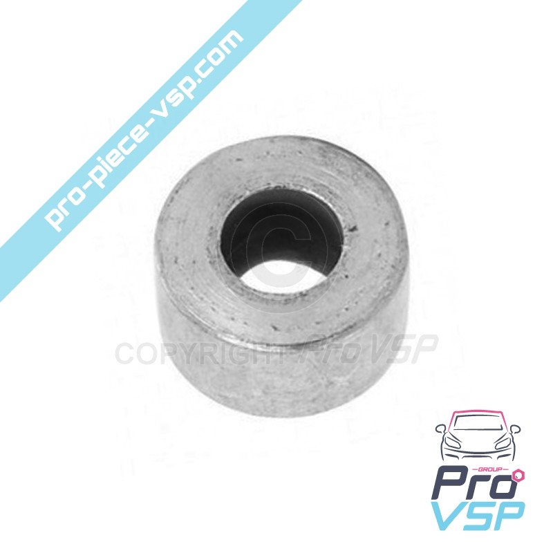 Alternator fixing spacer