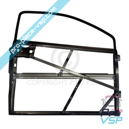 Cornice della porta destra