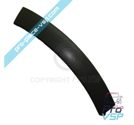 Right external windshield amount