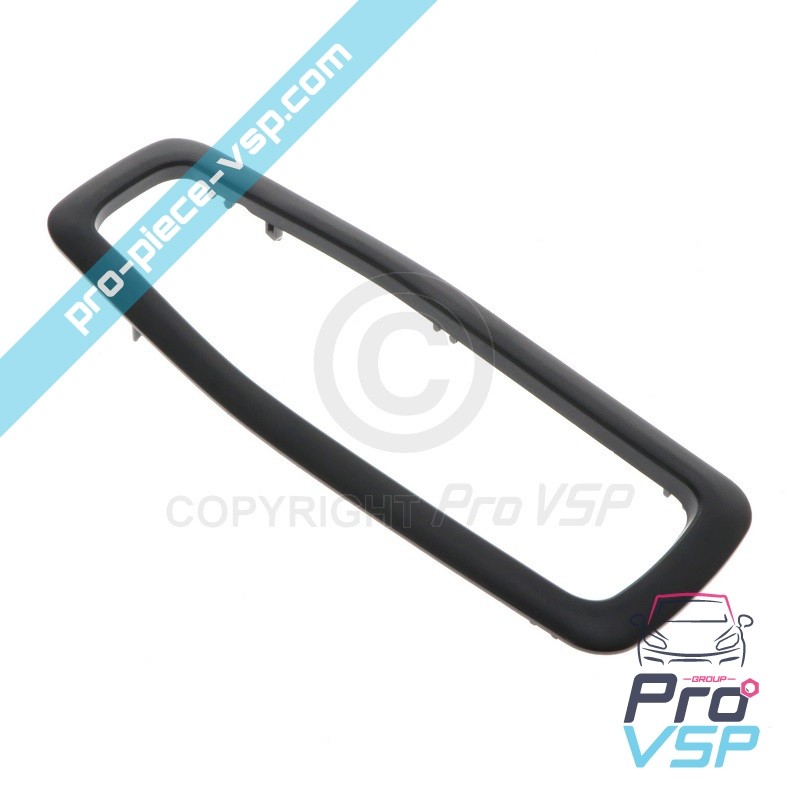 Inner door handle entourage