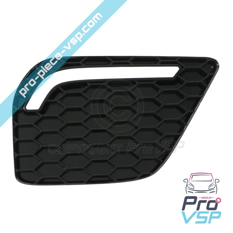 Right grid of front bumper