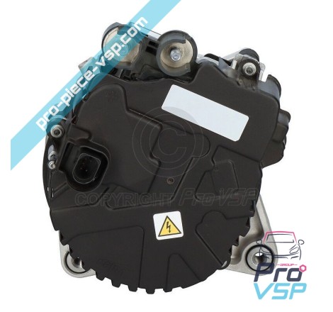 Electric traction motor
