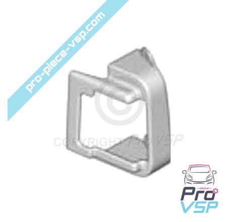 Upper hinge cover