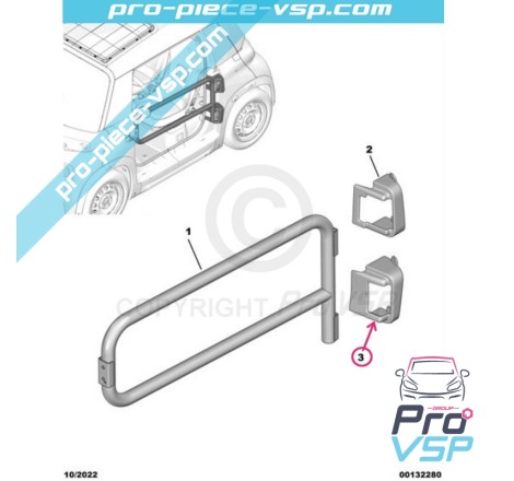 Lower hinge cover