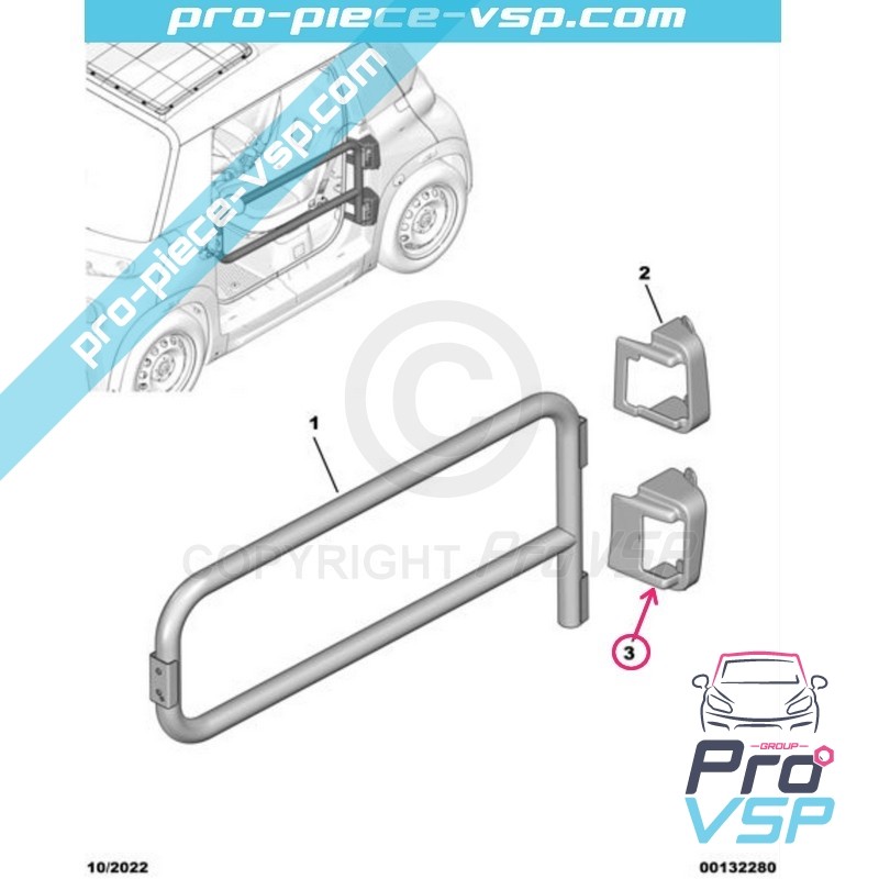 Lower hinge cover