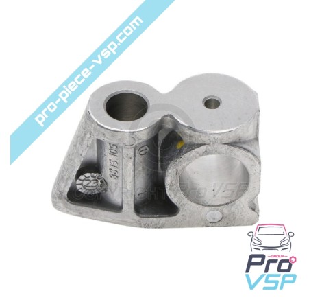 Valve rocker axis holder