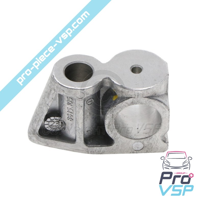 Valve rocker axis holder