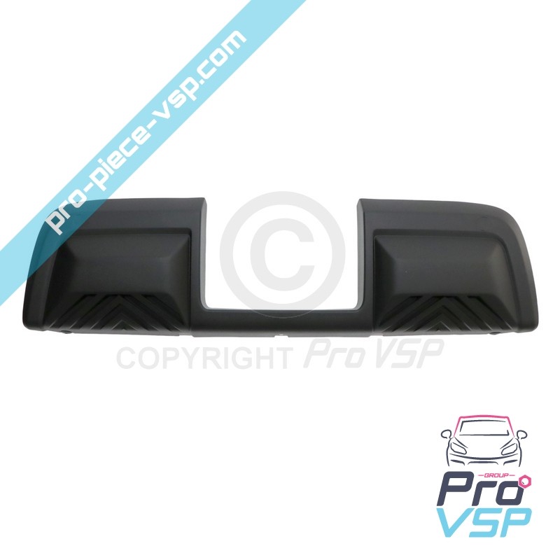 Rear bumper hubcap