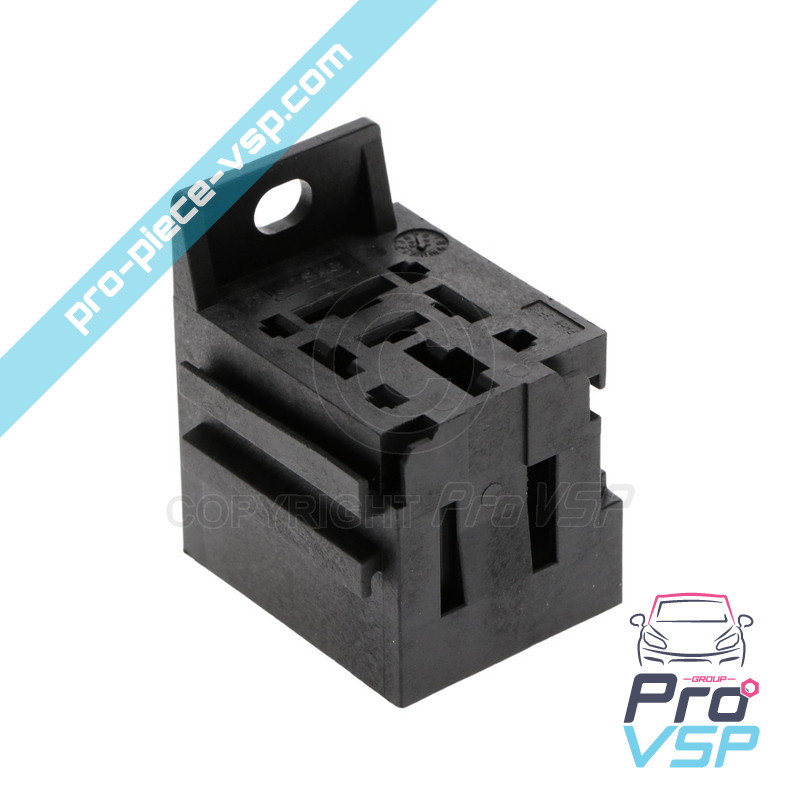 Preheating relay door