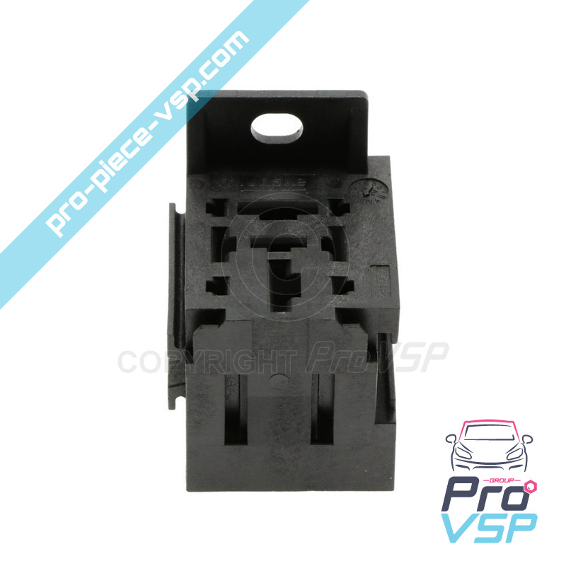 Preheating relay door