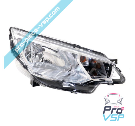 Right headlight (chrome bottom)