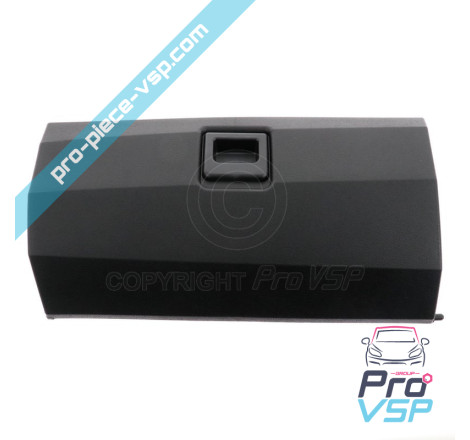Glove box