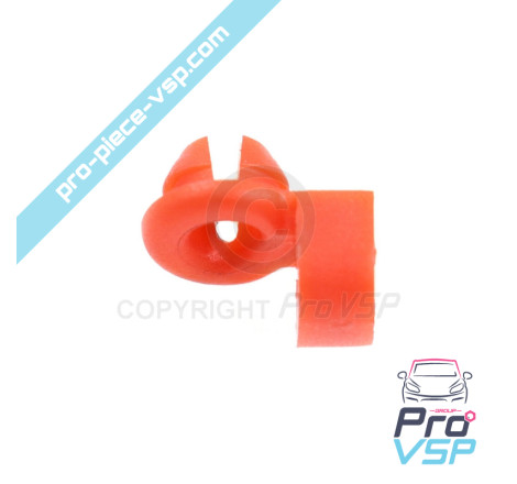 Door handle clip