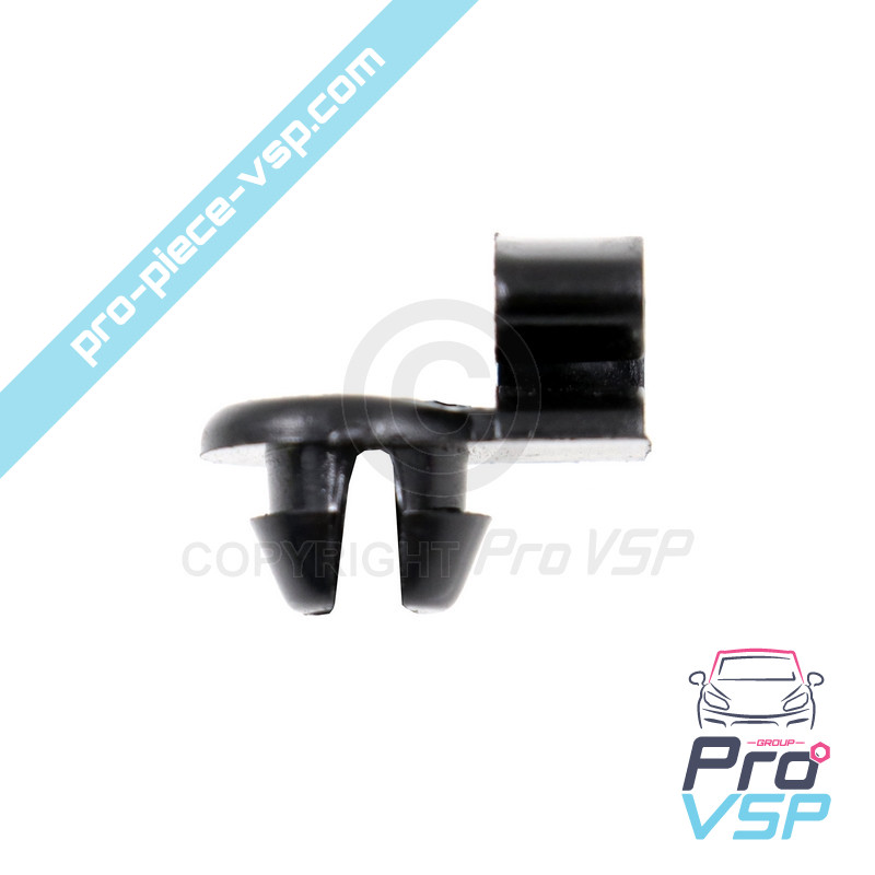 Door handle clip