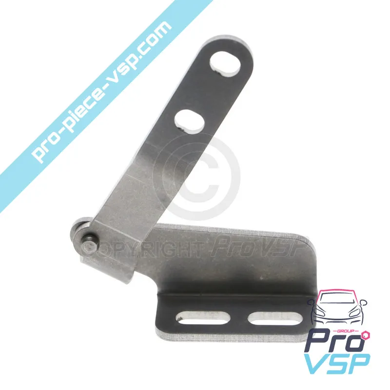 Left hood hinge