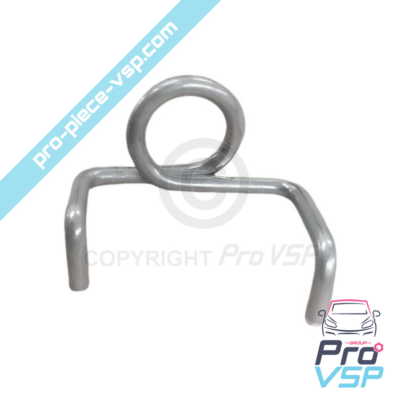 Left spring of rear brake caliper