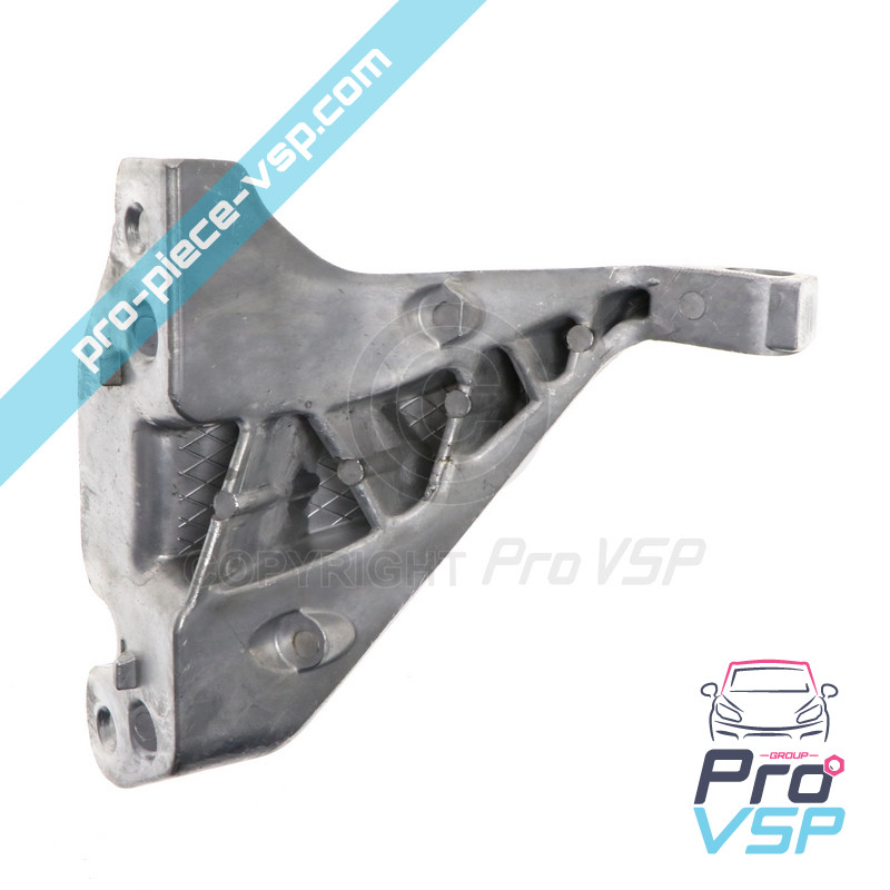 Front left engine mount