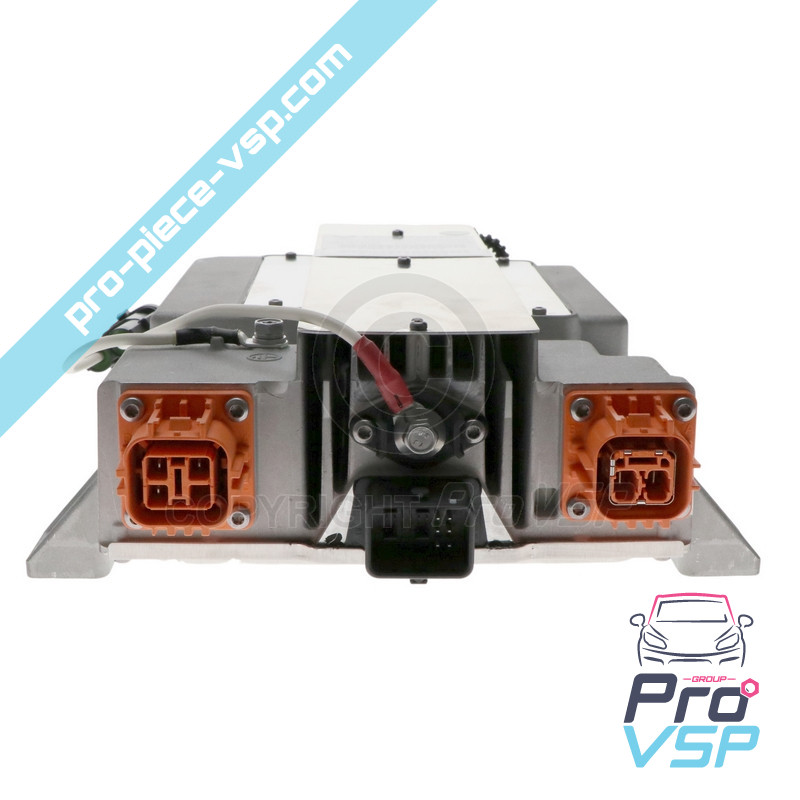 Traction battery charger