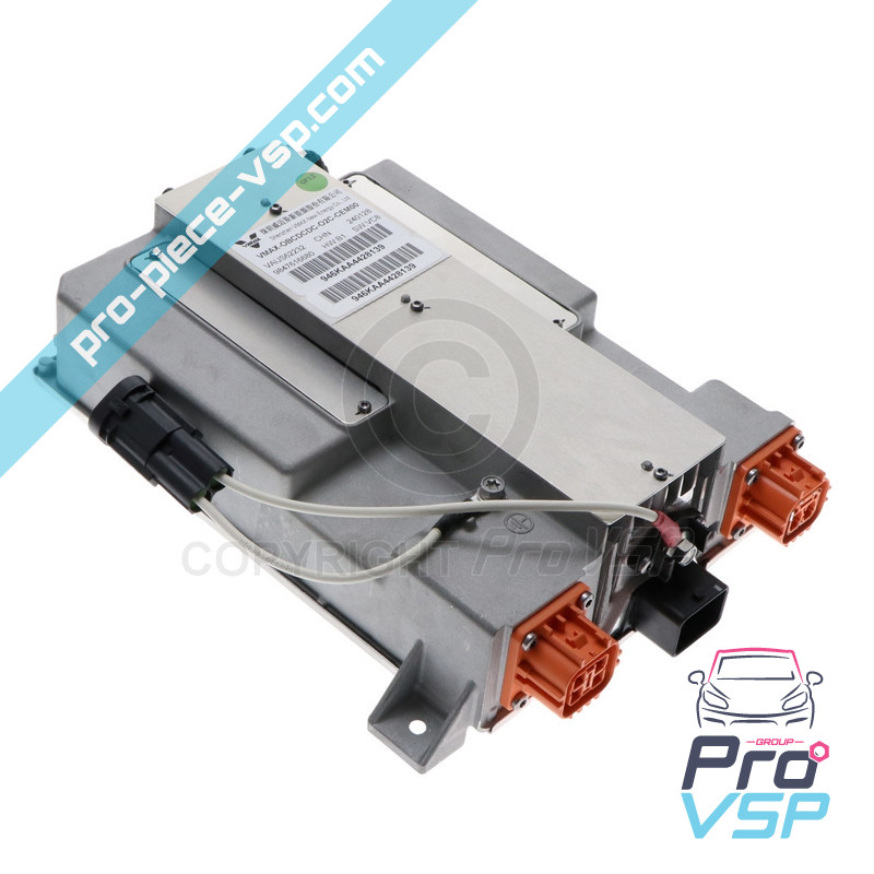 Traction battery charger