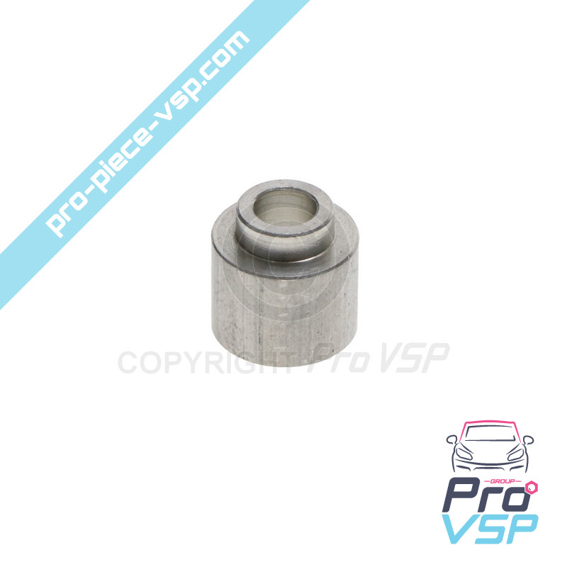 Door opening pivot spacer