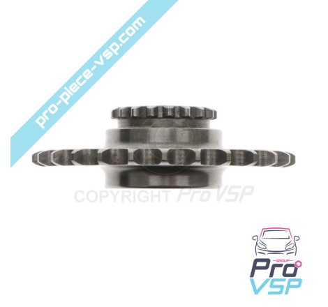 Reverse chain gear