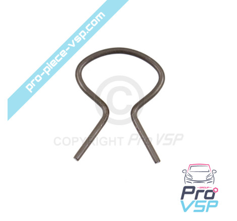 Window lift crank staple