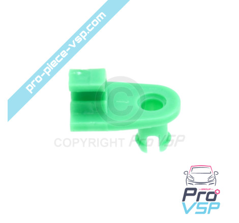 Green Straight Green Clip Staple