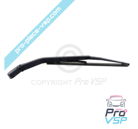 Rear wiper arm