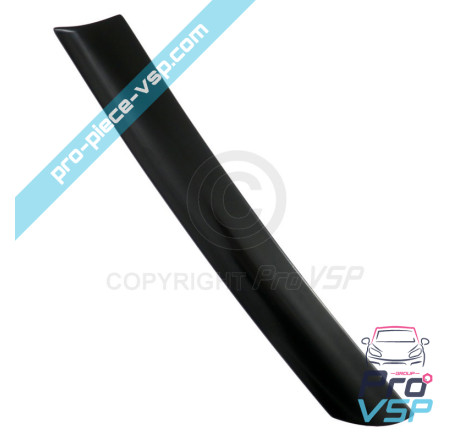 Right external windshield amount