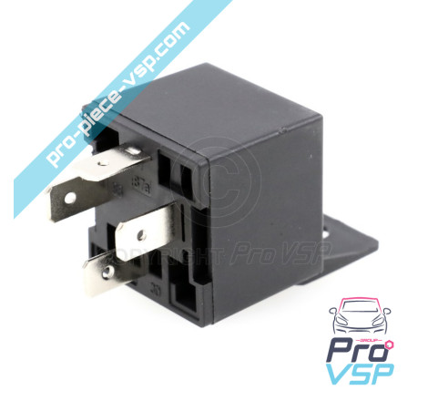Relè a 4 pin 40a