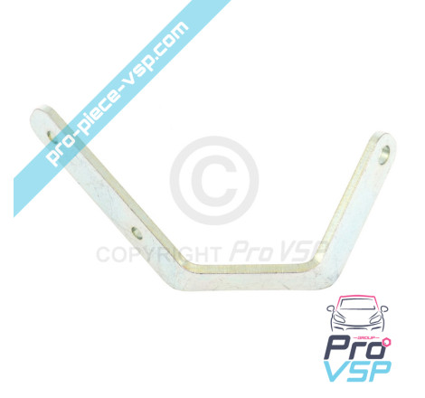 Lower straight leg of front bumper