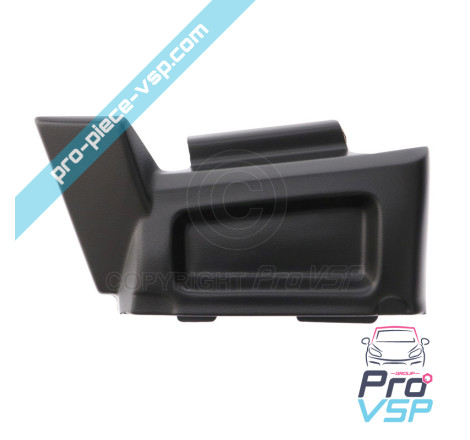 Right seat trim