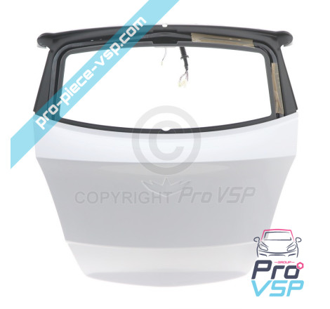 Hatchback (white)