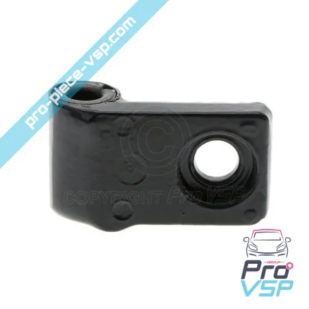 Left door hinge