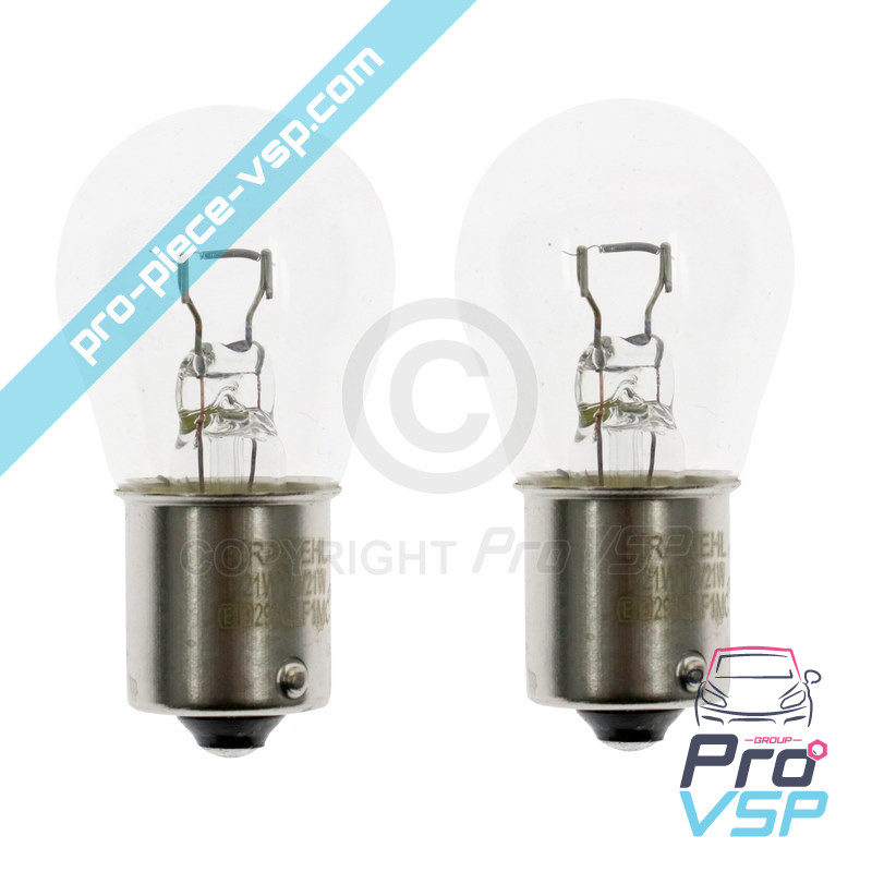 White flashing light bulbs