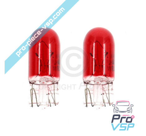 Red light bulbs
