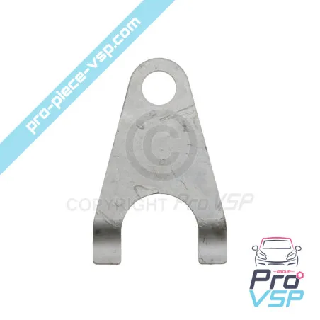 Fourchette fixation sortie durite de chauffage pour moteur Lombardini 502 523