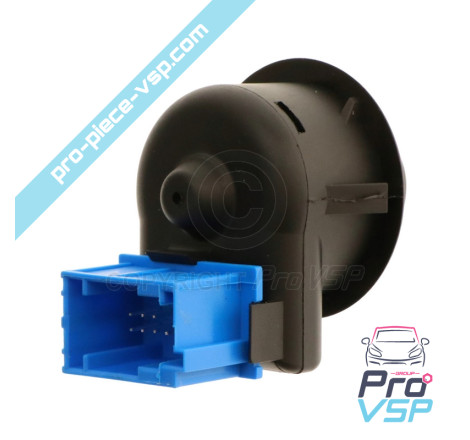 Mirror adjustment switch