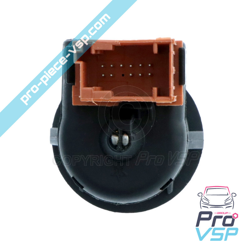 Mirror adjustment switch