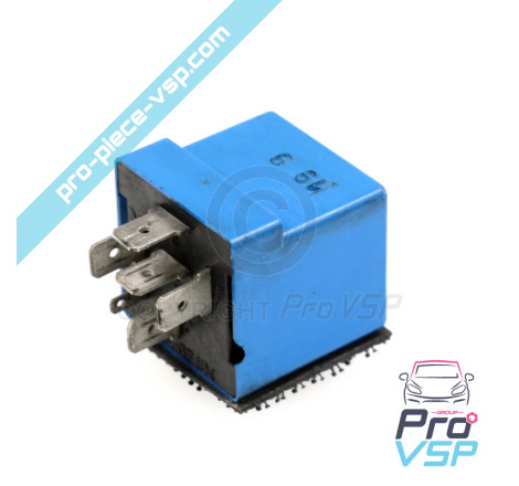Relè blu a 6 pin