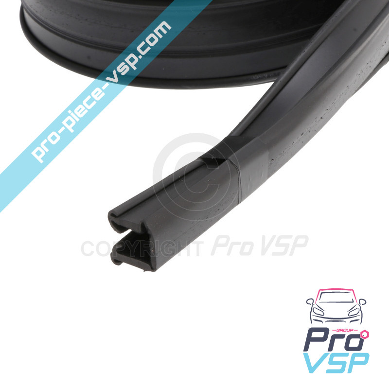 Right door glass slide