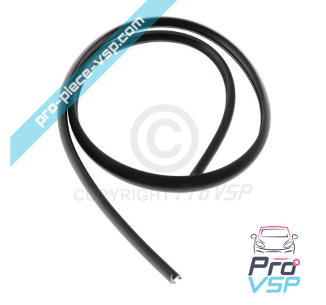 Gasket top of windshield