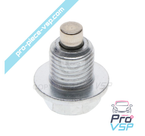 Magnetic drain plug