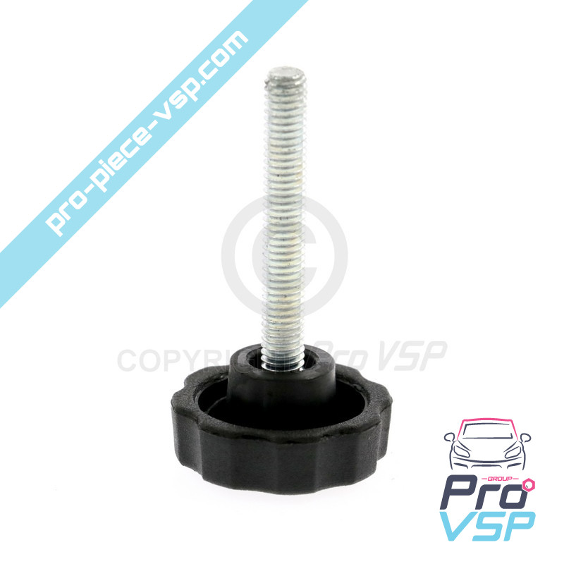 Seat fixing knob