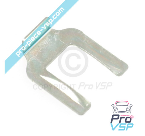 Barrel fixing clip