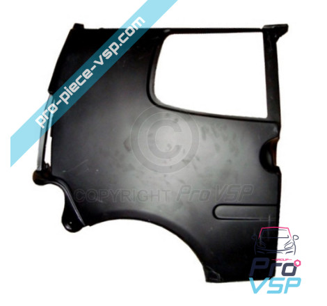Right rear wing