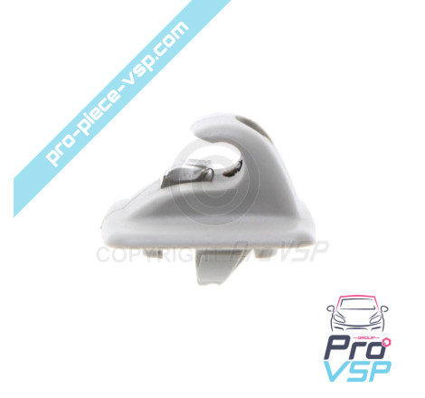 Arreglando visera solar
